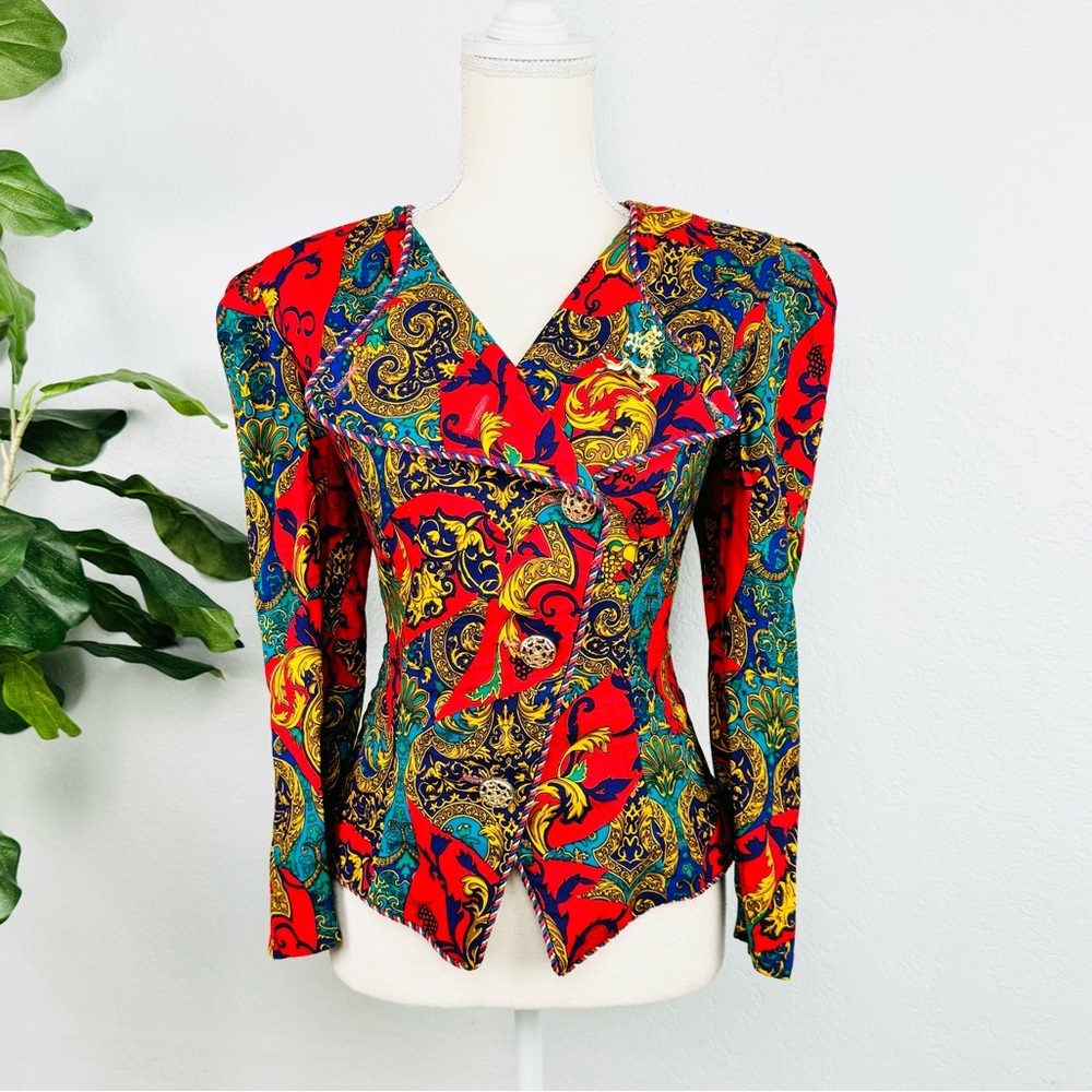 Vintage Jessica Howard  Baroque Bright Red Elegant blazer Jacket